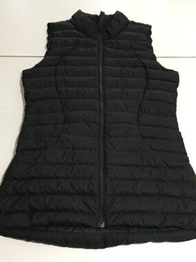 Lululemon Pack It Down Vest Womens Size 4 Black Full Zip Insulated Puffer Jacket